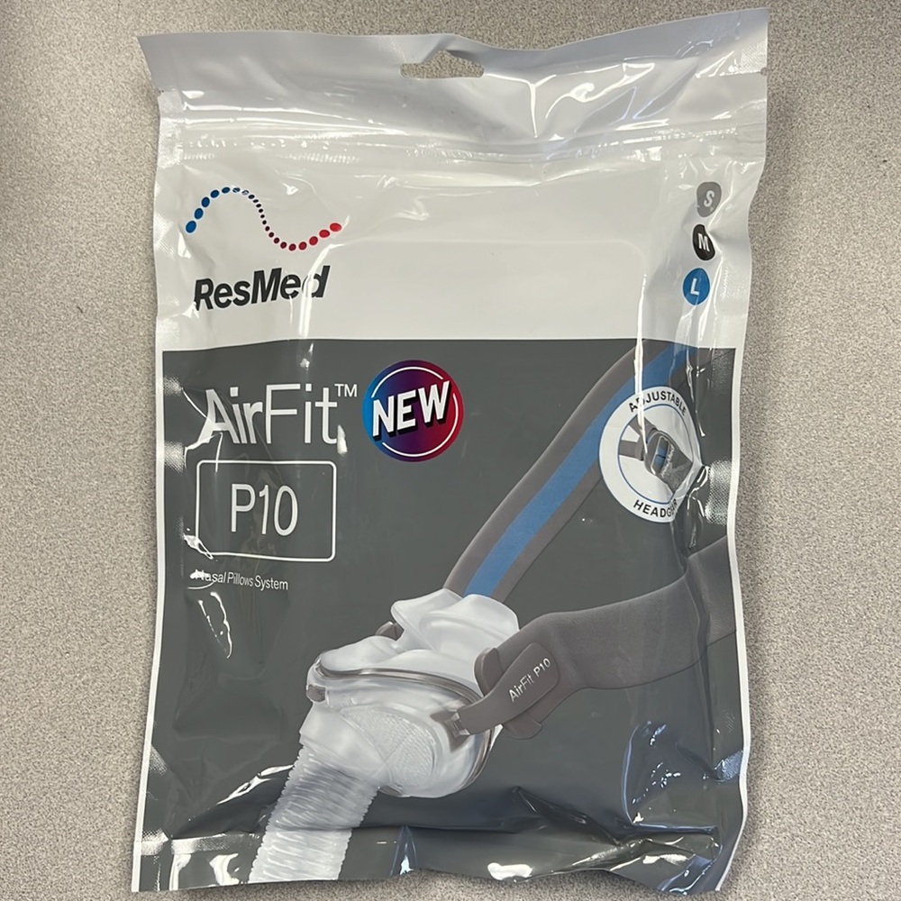 AirFit P10 - Nasal Pillow with Headgear